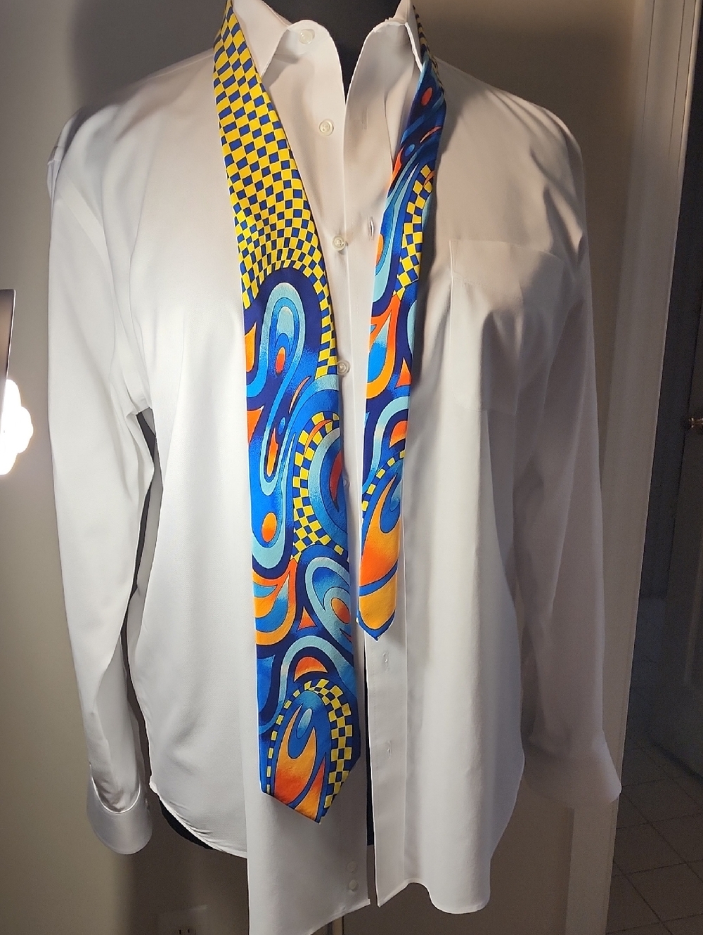 Rush Limbaugh's No Boundaries  Vibrant Blue & Orange Patterned Silk Tie